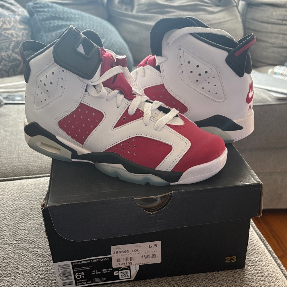Jordan 6 retro - White and Red